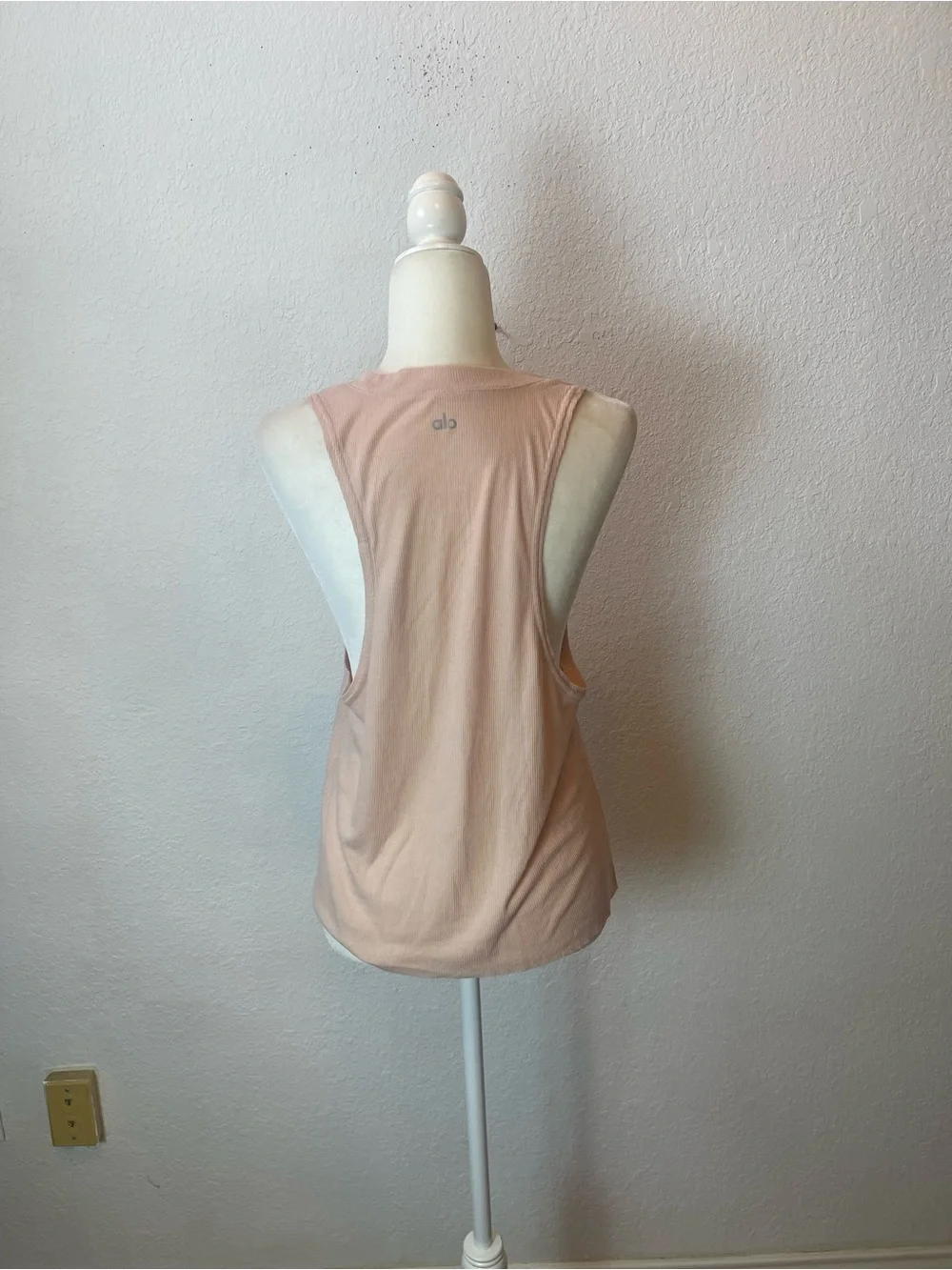 Alo yoga Heat Wave Tank In Blush size M
